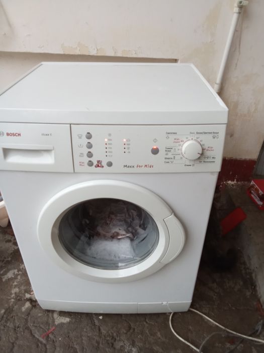 Bosch кир мошина 6кгли сотилади. Ишлаши зўр.