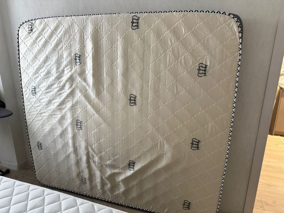 СРОЧНО отдам матрас бесплатно