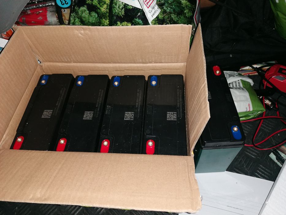 Vând tricicleta ARORA