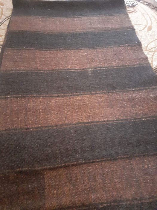 Стари килими и пътеки