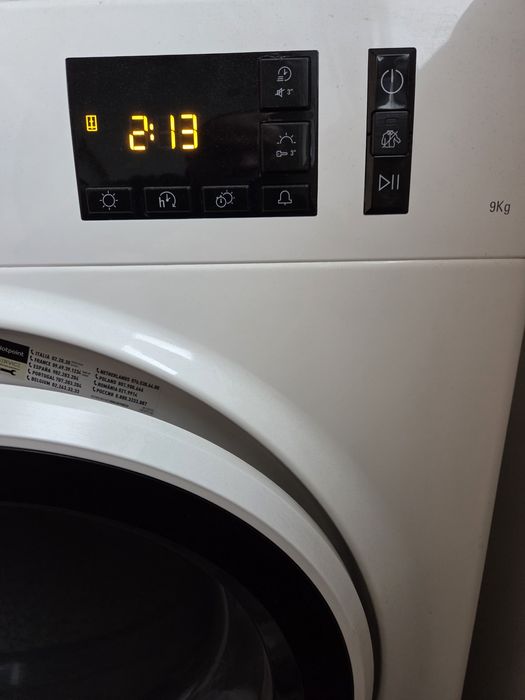 Сушилня Hotpoint-Ariston 9kg