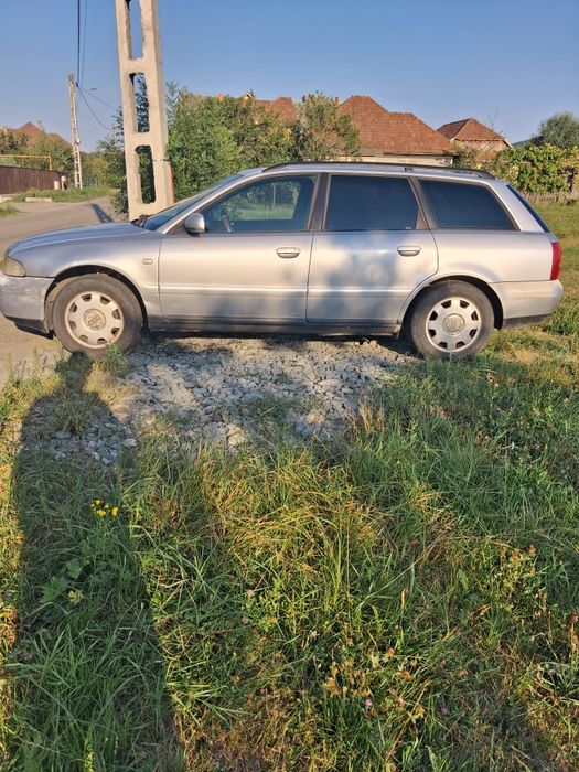 Vând Audi A4 B5 din anul 2000