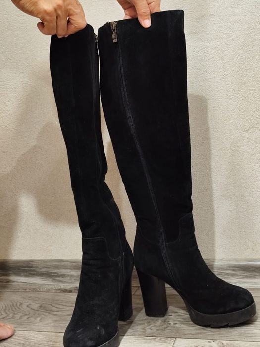 Продам зимние ботфорты