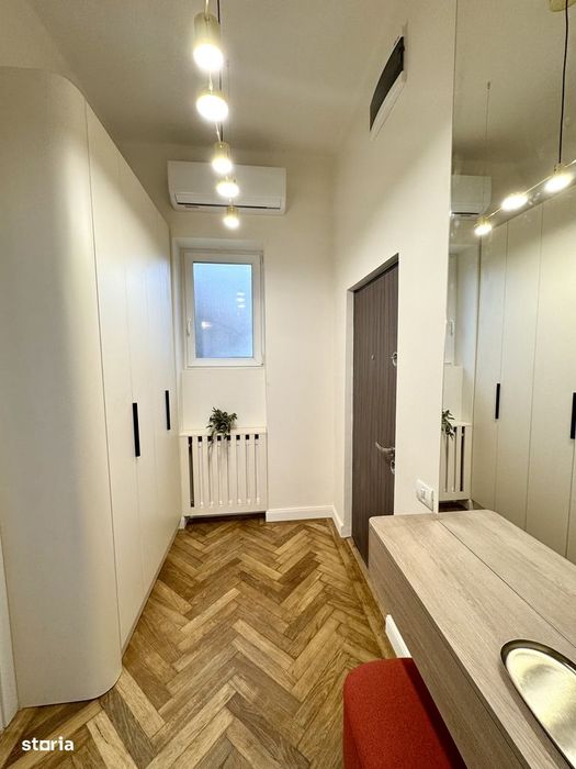 Inchiriez apartament 3 camere, nou amenajat, ultracentral