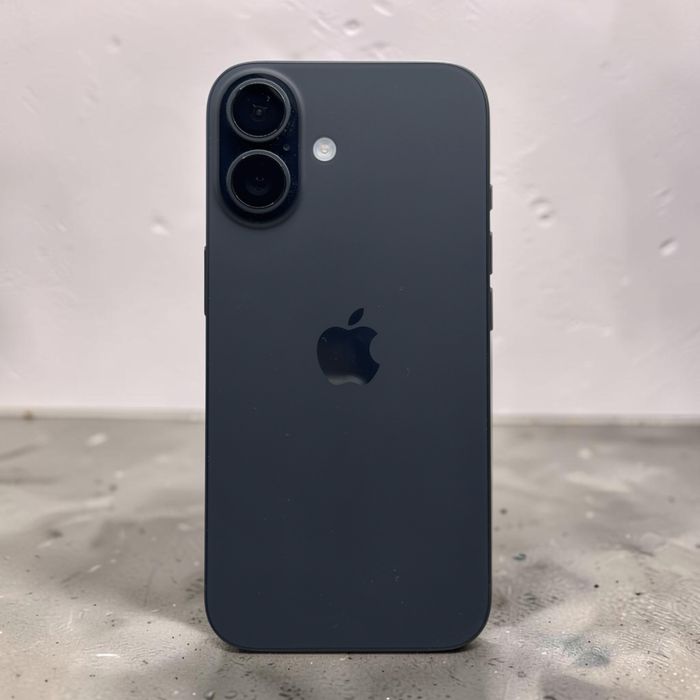 iPhone 16 Black 128GB Baterie 100% 1 ciclu de incarcare