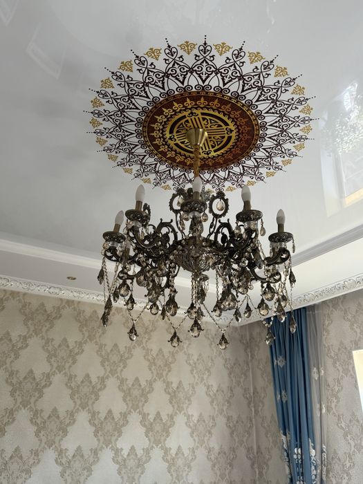 Продается люстра в идеальном состоянии