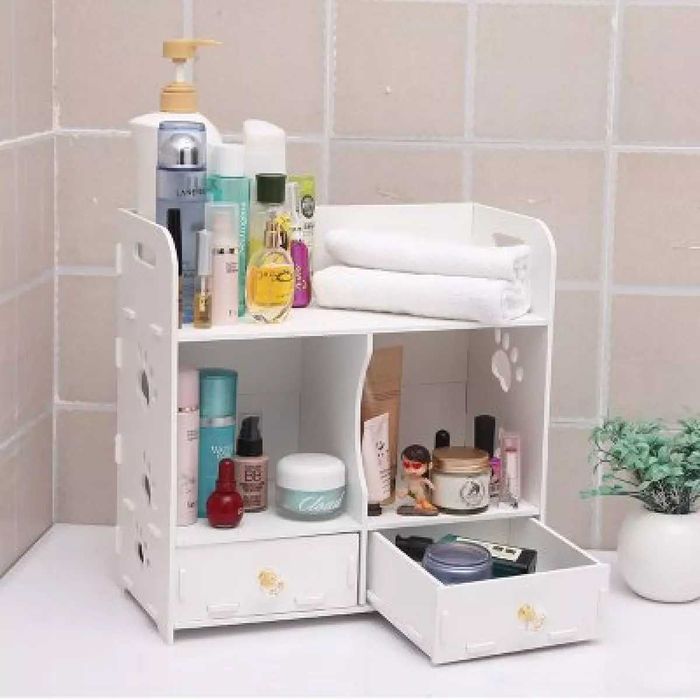 Настолен органайзер за съхранение на козметика