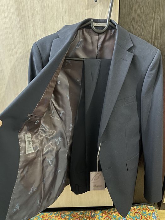 Мужской костюм 44-46 размер