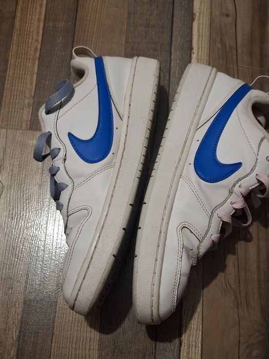 Nike convers play