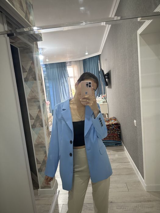 Продам   костюм