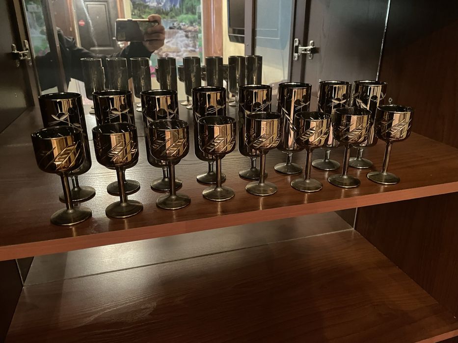 Фужеры с рюмками