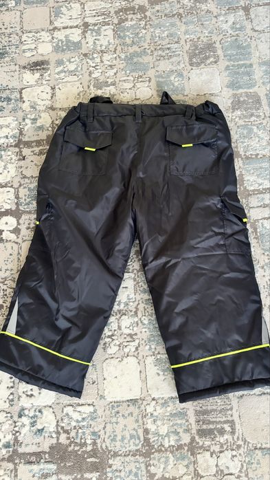 Продам форму зимнюю охраны