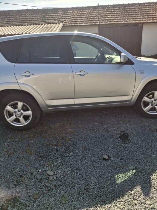 Toyota rav4 model2007