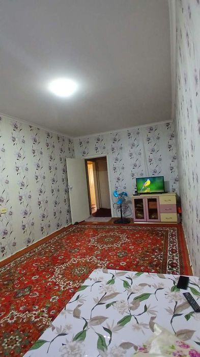 Навои ш. 2хонали кв маклерсиз срочно