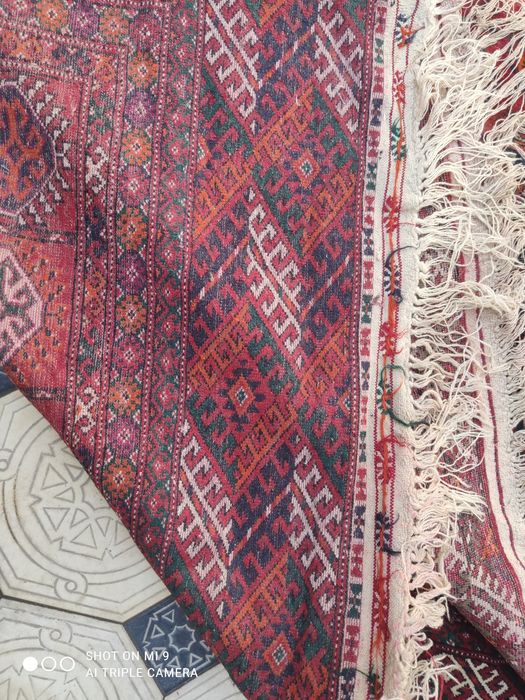 Продаю коври ручной