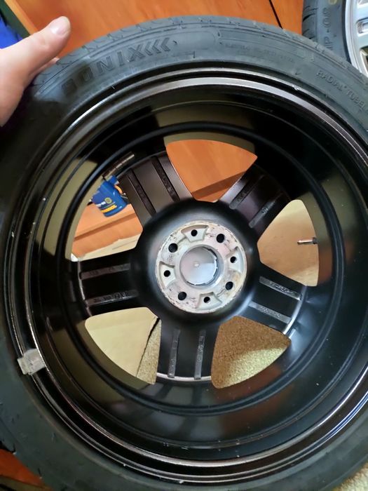 Продам диски с резиной