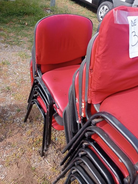 Scaune conferința,gradina/bucătărie,foisor