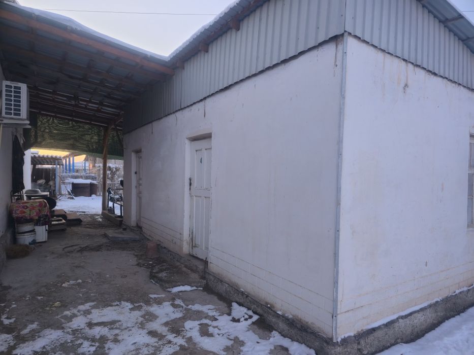 Шоманай районы Қарабайлы ауылында жай сатылады