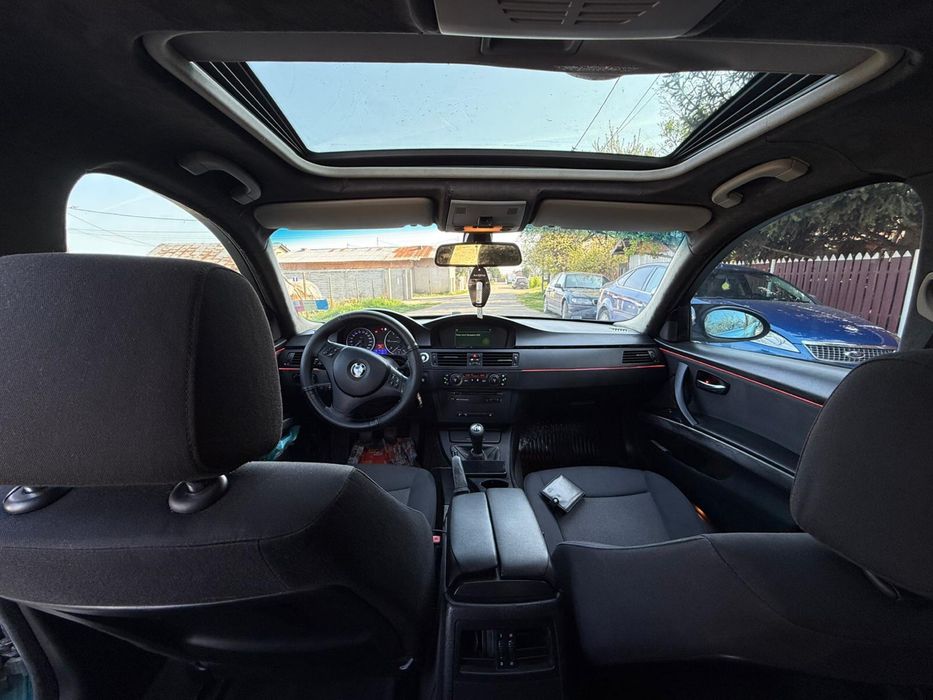 BMW SERIA 3 320d