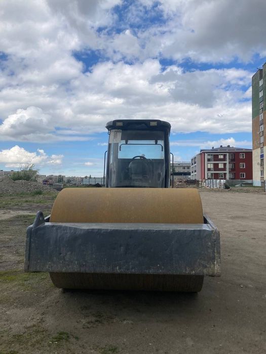 Грунтовый каток 20т