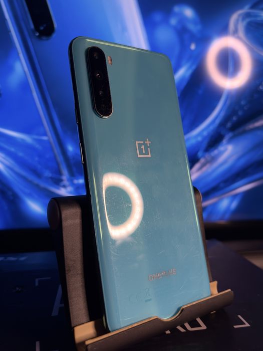Telefon OnePlus Nord