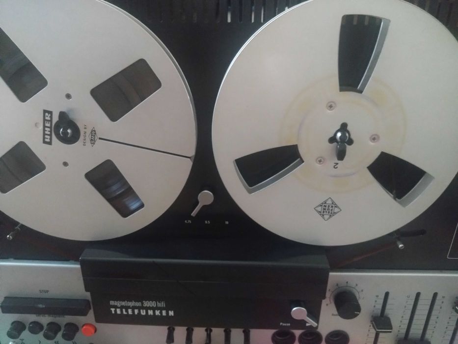 Magnetofon Telefunken M3000 Hifi 2-motor 3 head cu role metalice