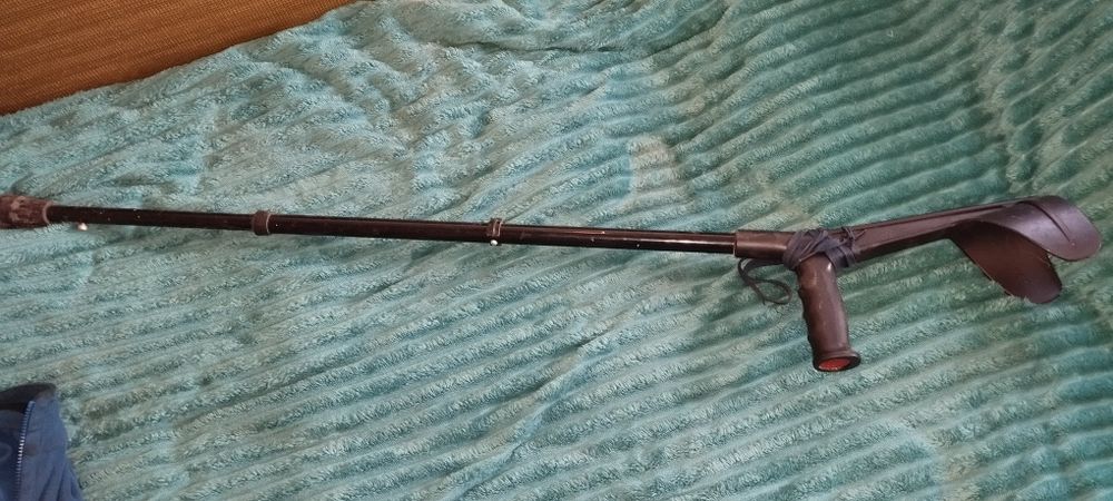 Продам костыли под локтевые