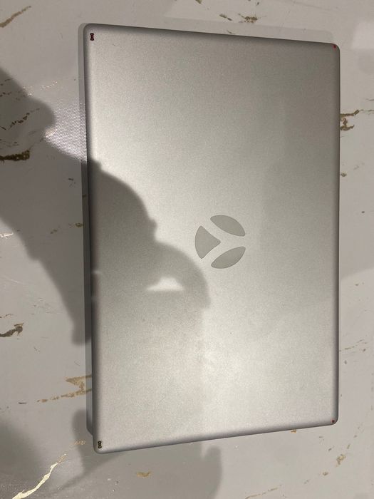 Ноутбук для учебы и работы