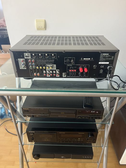 Receiver 5.1 Yamaha RX V 375