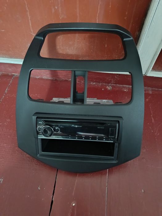 Мафон Pioneer 2250+Спарк рамка