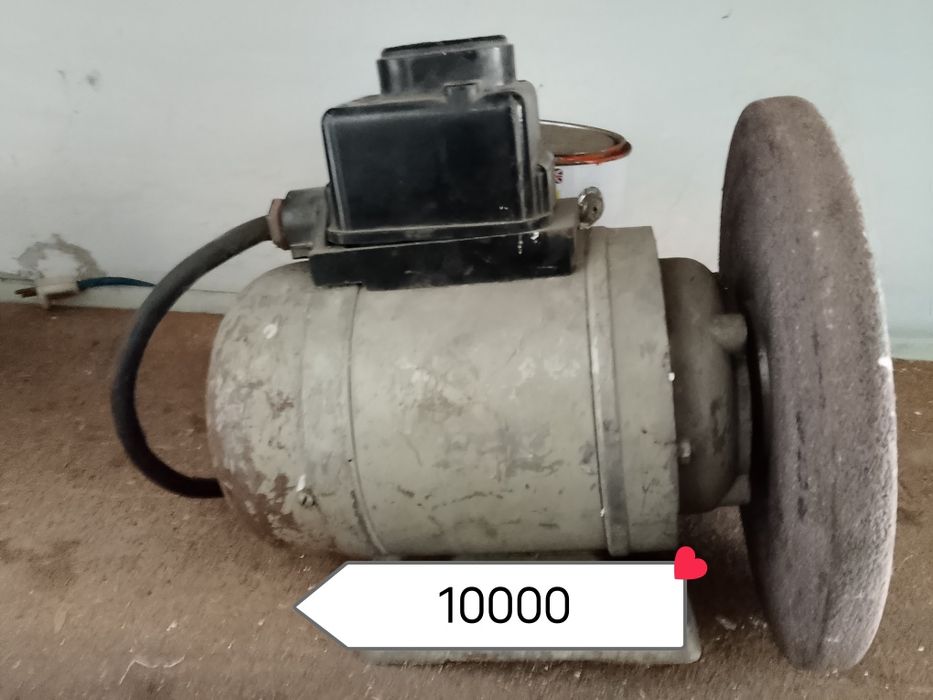 Продам точилка для ножей большой