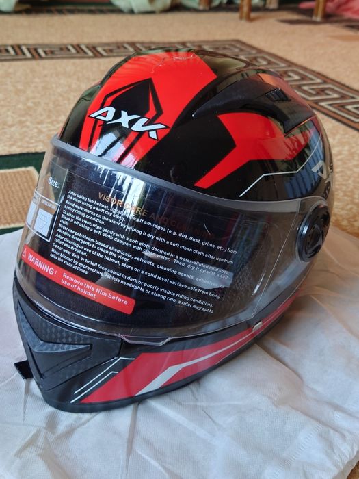 Мотоциклетный щлем AXK  новый