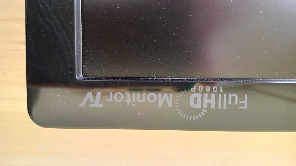 Монитор LG 24 инча