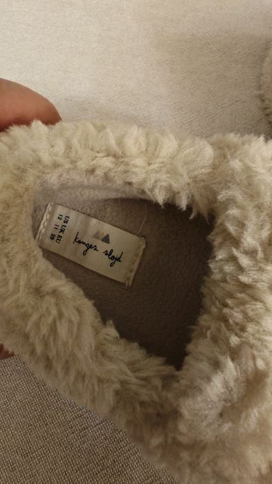 Konges Slojd papuci imblaniti 29 Noi

29 Nou cu etichetă Konges Sløjd