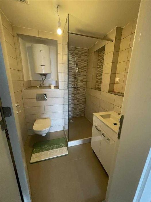 Дава се под наем Двустаен апартамент в Бургас, Братя Миладинови - 68 кв.м за 204 € - Снимка #2