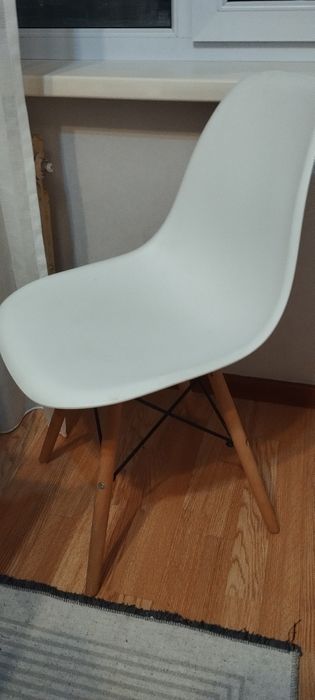 Стулья кухонные пластик