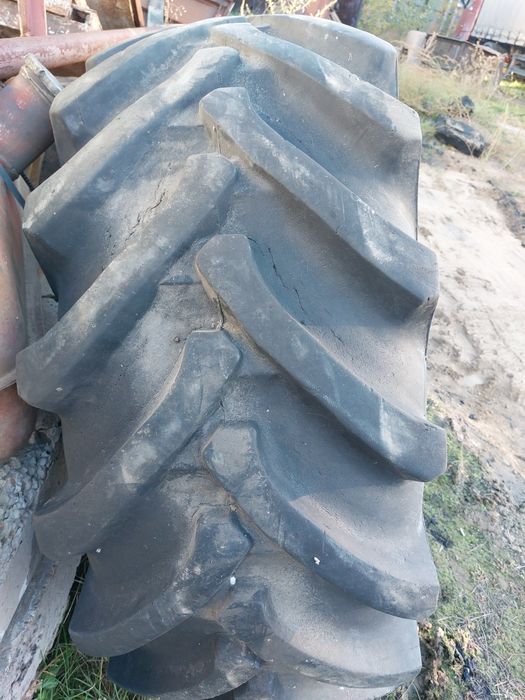 Продам колеса на комбайн