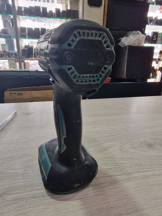 Акумулаторен ударен винтоверт - гайковерт Makita DTD154Z - 18V Li-Ion