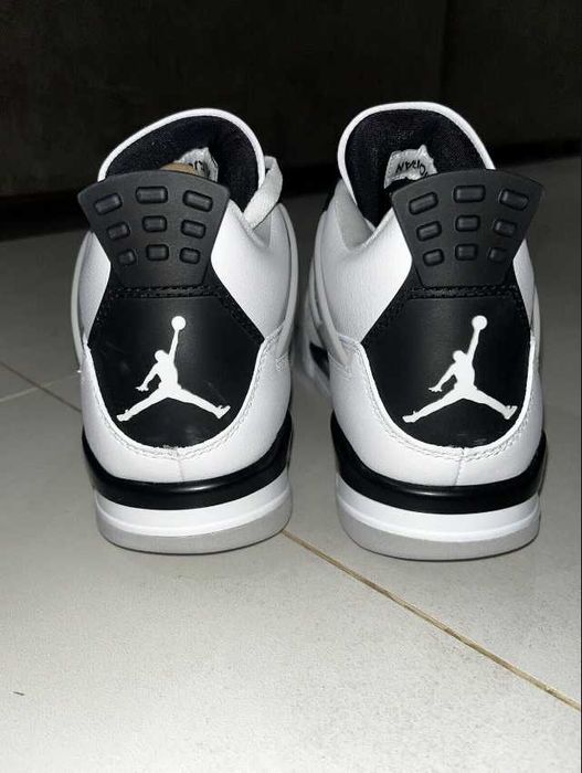 Air Jordan 4 Military Black[Momentan doar la comanda]