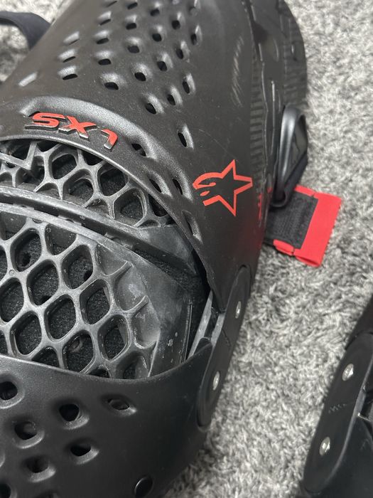 Genunchiere Alpinestars SX-1 V2
