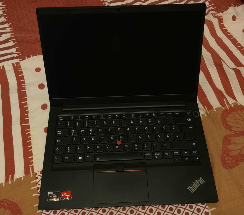 Laptop Ryzen 5500U 16GB Ram 256Gb ssd Thinkpad E14 sasiu aluminiu