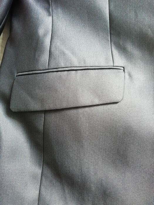 Продам костюм классика