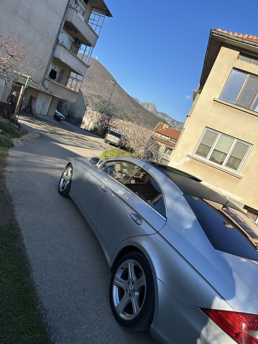 Продавам Нов Внос Mercedes-benz cls 500 306кс газ/бензин на пружини!