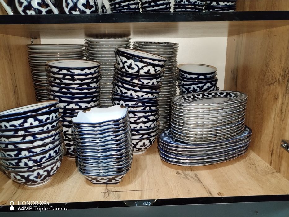 Paxta gulli idishlar Hammasi komplekt sotiladi