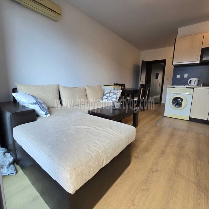 Продава се Двустаен апартамент в к.к. Слънчев бряг - 60 кв.м за 1117 €/кв.м - Снимка #2