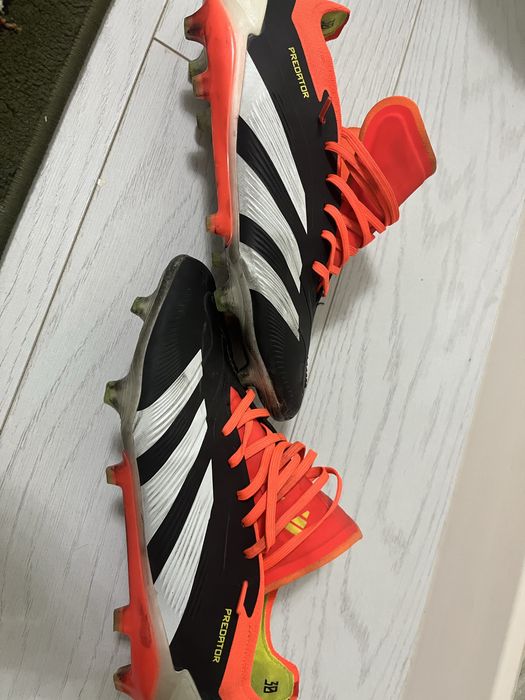 Бутсы predator 2,3 рет киілген