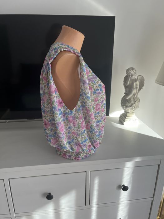 Top body nou, fara eticheta, Zara