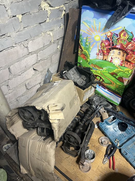 Продам запчасти от двигателя ауди 2.8