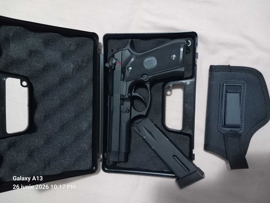Pistol airsoft Beretta M9, CO2