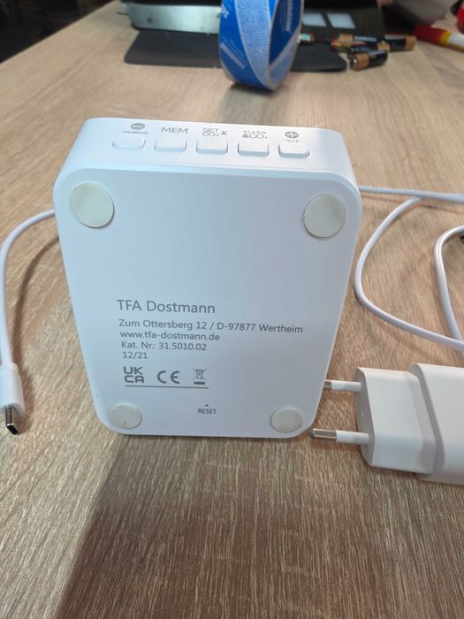 Monitor dioxid de carbon CO2, cu afisaj temperatura si umiditate